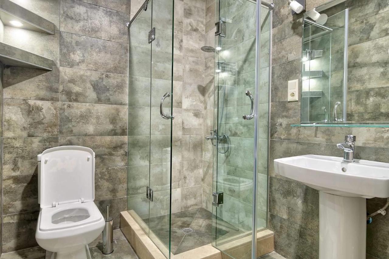 Q&B House Hotell Tbilisi Eksteriør bilde
