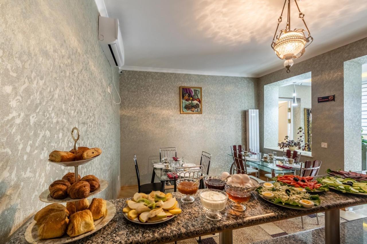 Q&B House Hotell Tbilisi Eksteriør bilde