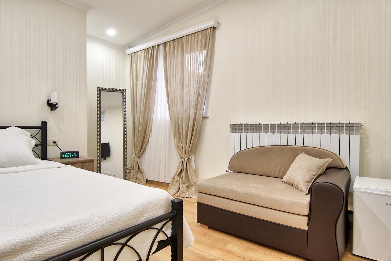 Q&B House Hotell Tbilisi Eksteriør bilde