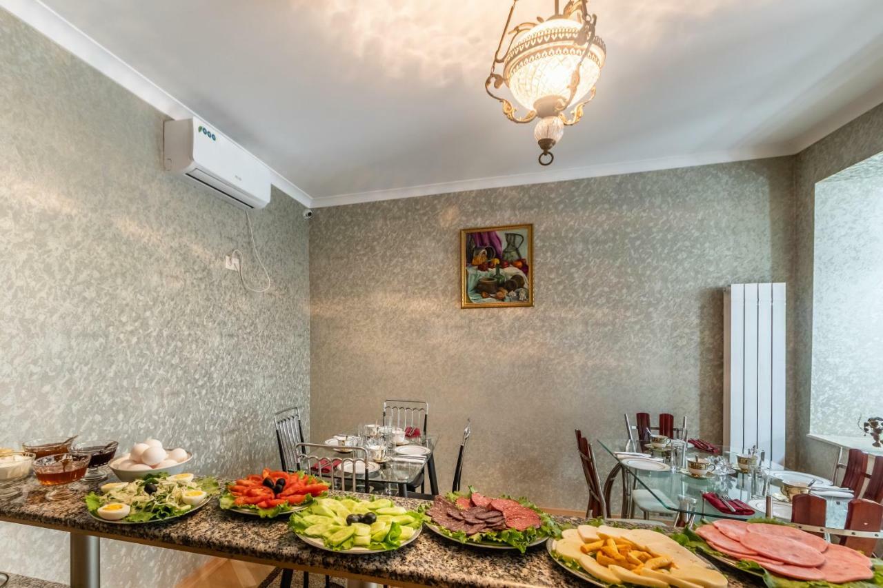Q&B House Hotell Tbilisi Eksteriør bilde