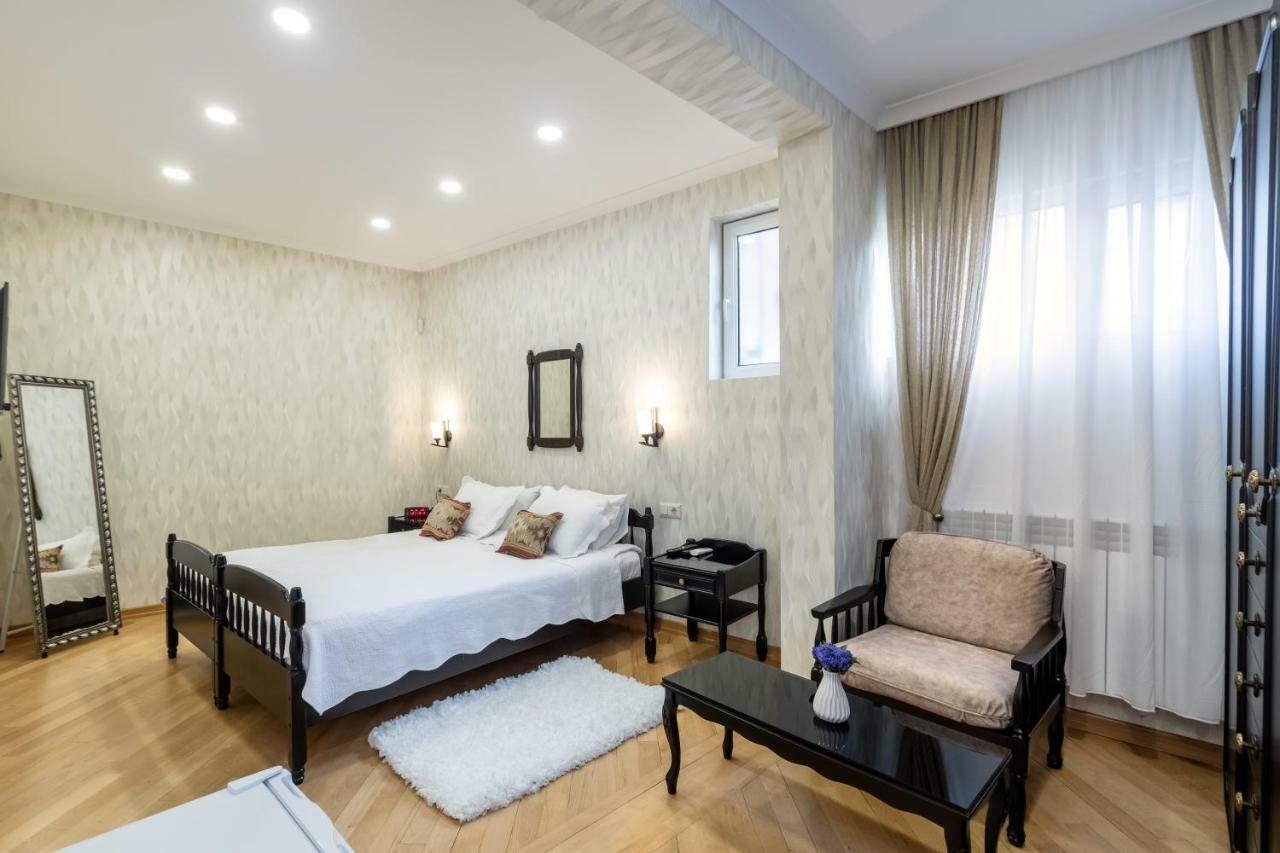 Q&B House Hotell Tbilisi Eksteriør bilde