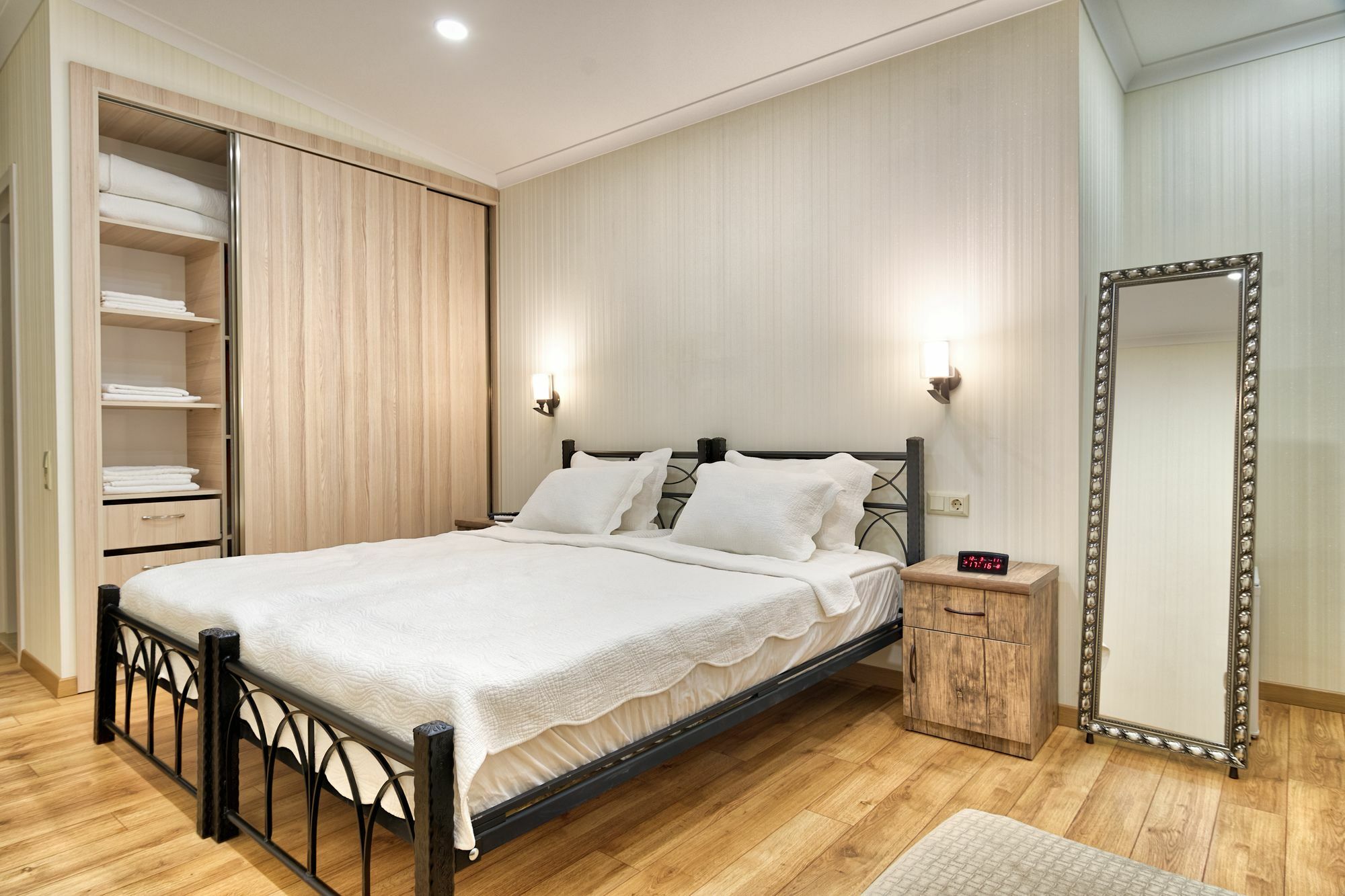 Q&B House Hotell Tbilisi Eksteriør bilde